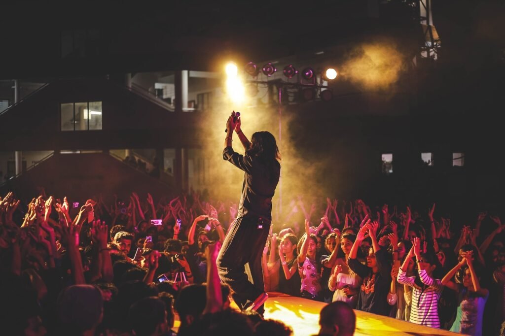 What is Music Distribution - sell your music online wisely.
Music distribution is the process of getting your music onto streaming platforms and digital music stores.
